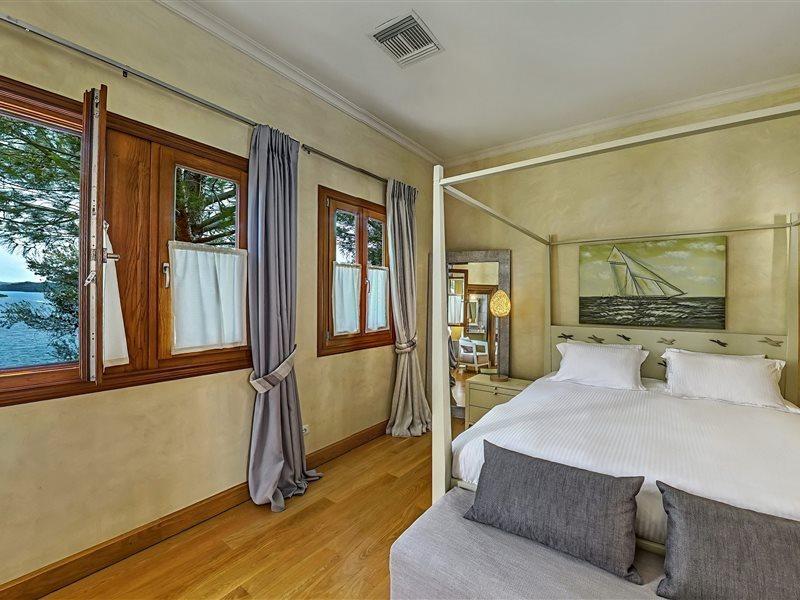 Villa Veneziano Suites & Villa Nydri  Exterior photo