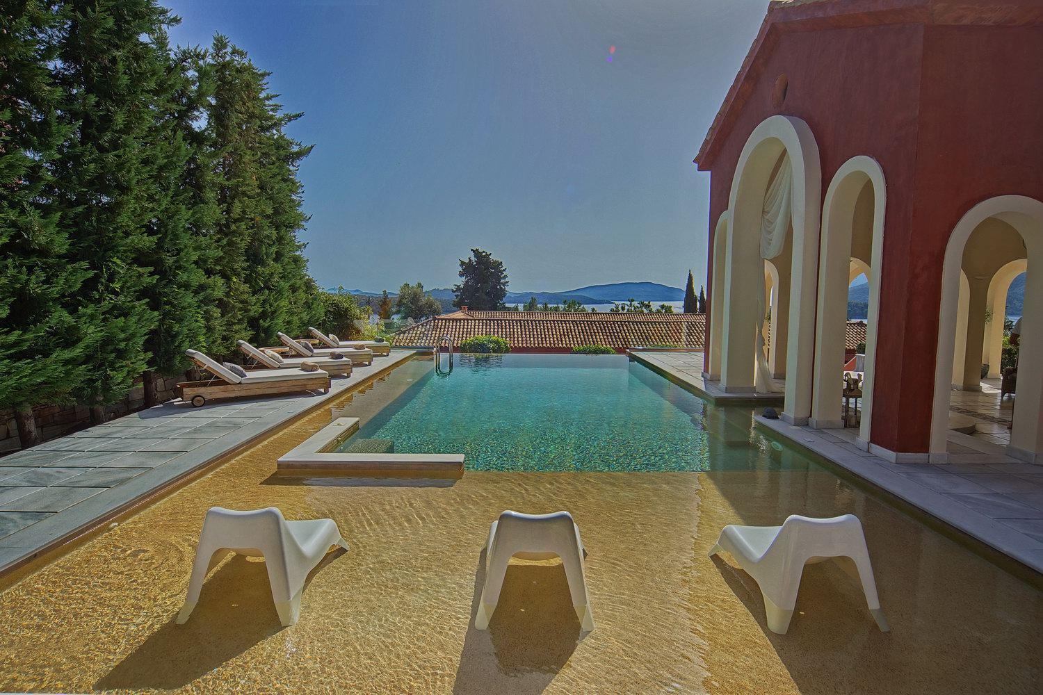 Villa Veneziano Suites & Villa Nydri  Exterior photo